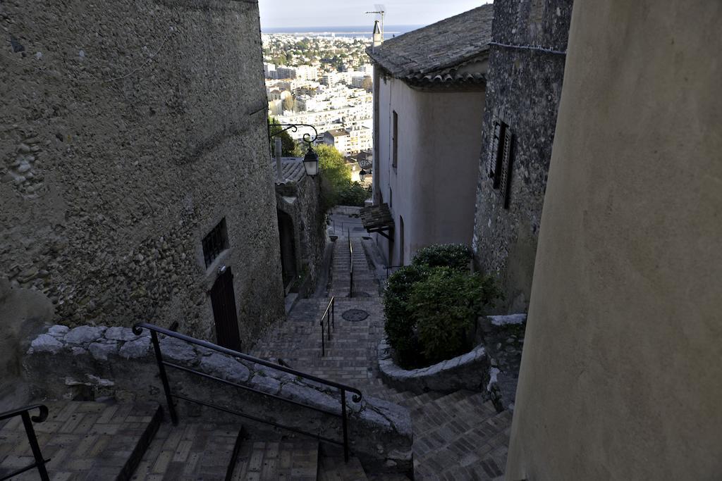 Bed and Breakfast Petite Fleur d'Azur Cagnes-sur-Mer Exterior foto