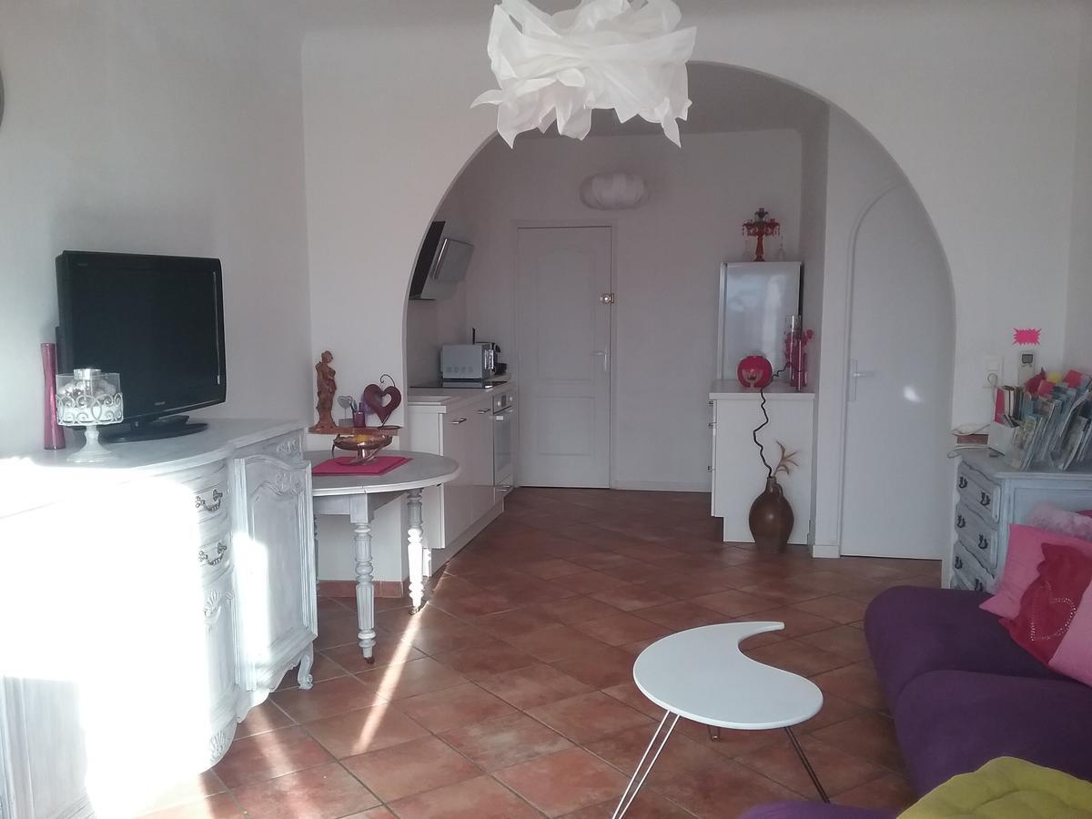 Bed and Breakfast Petite Fleur d'Azur Cagnes-sur-Mer Exterior foto